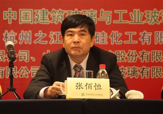 耀华玻璃董事长_上海耀华玻璃黄虹