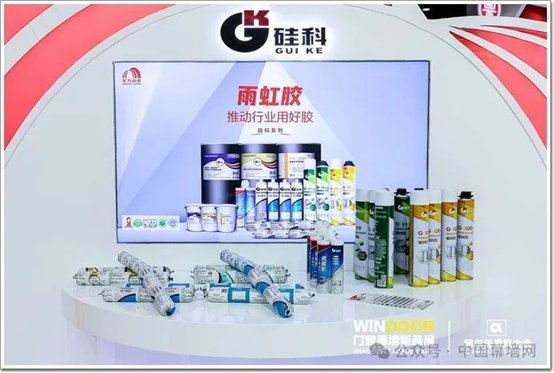 https://mmbiz.qpic.cn/mmbiz_jpg/kUdSt3dUHtFaf0EP4ZItFLJPvCkXq4XngsL08iaNPpCTEq1lAbFyr6kulxpZo7IKViaCAT29wsmpP7z3W1pIl4yQ/640?wx_fmt=jpeg&wxfrom=5&wx_lazy=1&wx_co=1