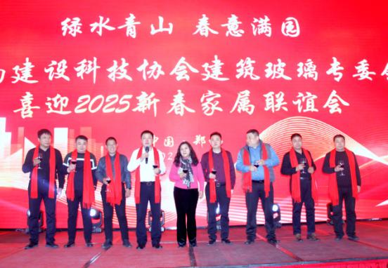 C:\Users\Administrator\Desktop\新建文件夹 (3)\微信图片_20250120152950.jpg