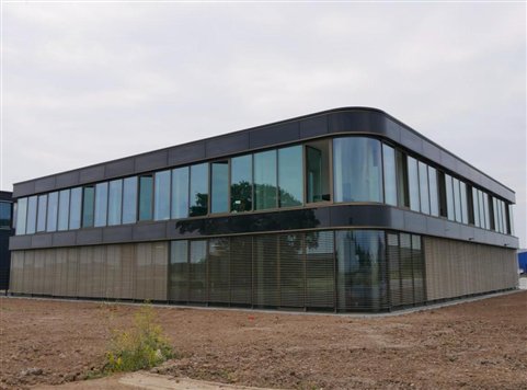 Ein Bild， das Himmel， draußen， Wolke， Architektur enthält.  Automatisch generierte Beschreibung